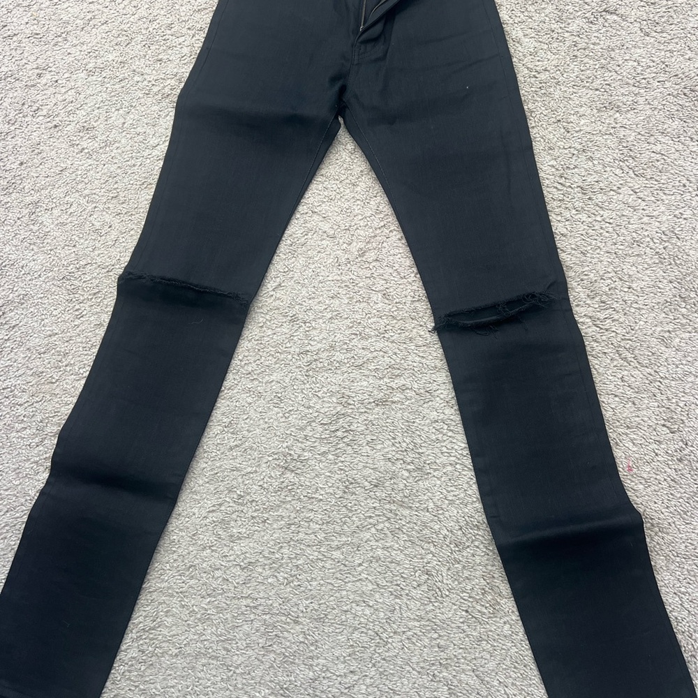 Saint Laurent Black Skinny Jeans ripped knee d02